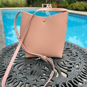 Samara cross body bucket bag